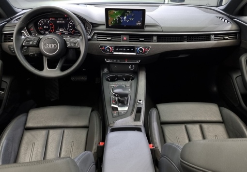 Audi A4 (B9)