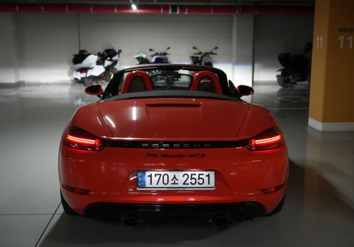 Porsche 718 boxster