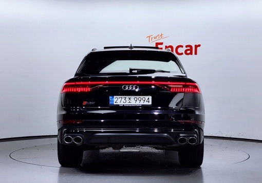 Audi SQ8