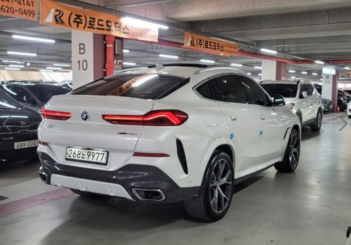 BMW X6 (G06)