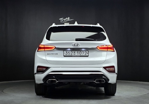 Hyundai Santa Fe TM