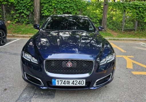 Jaguar All New XJ