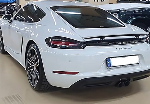 Porsche 718 Cayman