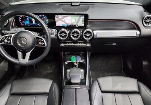 Mercedes-Benz GLB-Class X247