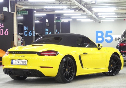 Porsche 718 boxster