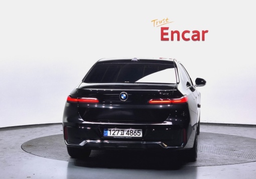 BMW 7 Series (G70)