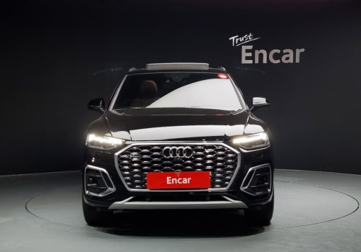 Audi Q5 (FY)
