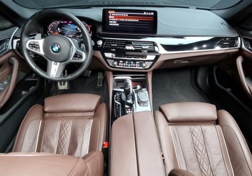 BMW 5 series (G30)