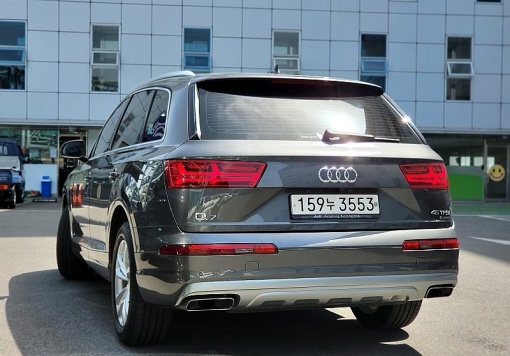 Audi Q7 (4M)