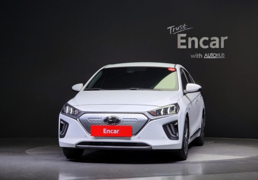 Hyundai The new Ioniq electric