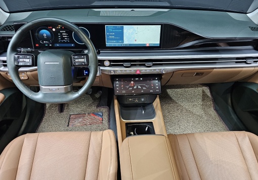 Hyundai Grandeur (GN7)