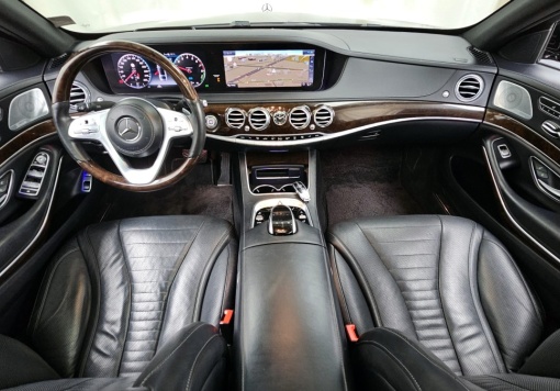 Mercedes-Benz S-Class W222