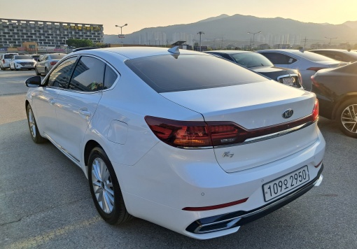 Kia K7 Premier