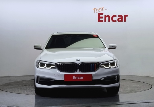 BMW 5 series (G30)