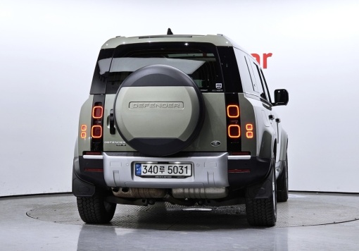 Land rover Defender (L663)