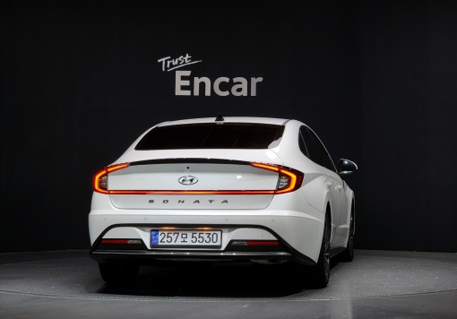 Hyundai Sonata Hybrid (DN8)