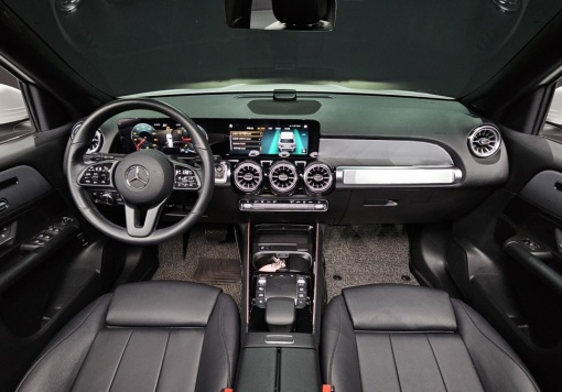 Mercedes-Benz GLB-Class X247