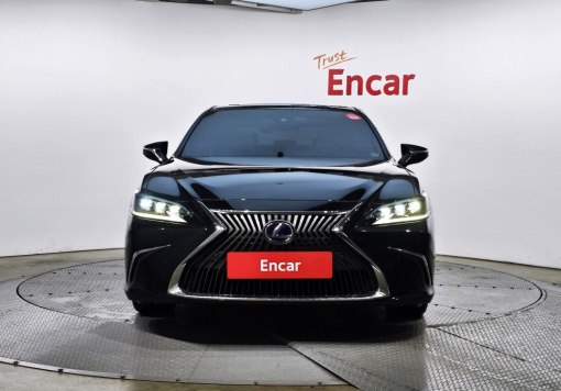 Lexus ES300h 7th generation