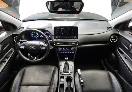 Hyundai kona hybrid