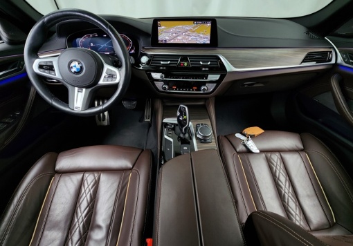 BMW 5 series (G30)