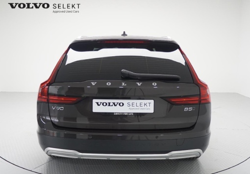 Volvo V90 Cross Country