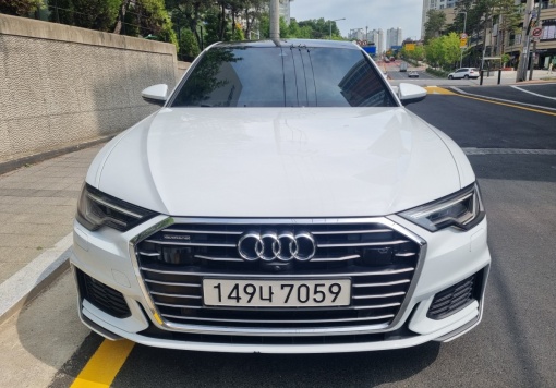 Audi A6 (C8)