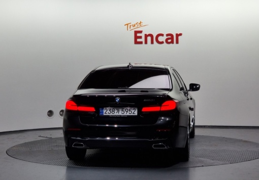 BMW 5 series (G30)