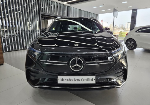 Mercedes-Benz EQA-H243