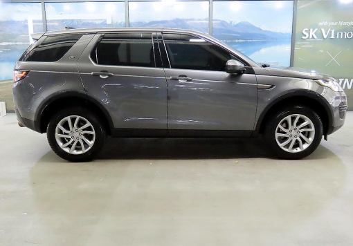 Land rover discovery sport