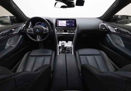 BMW 8 Series (G15)