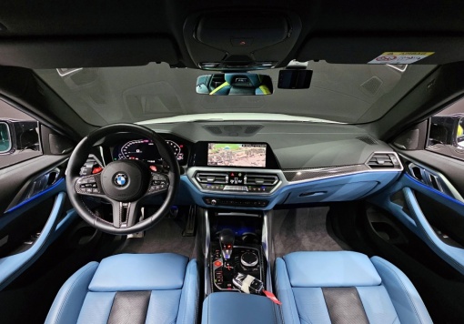 BMW M4 (G82)