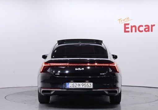 Kia K8 Hybrid