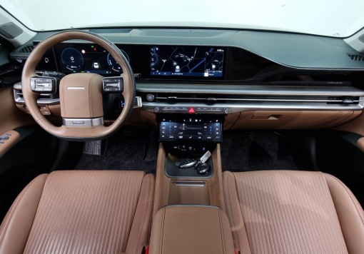 Hyundai Grandeur Hybrid (GN7)