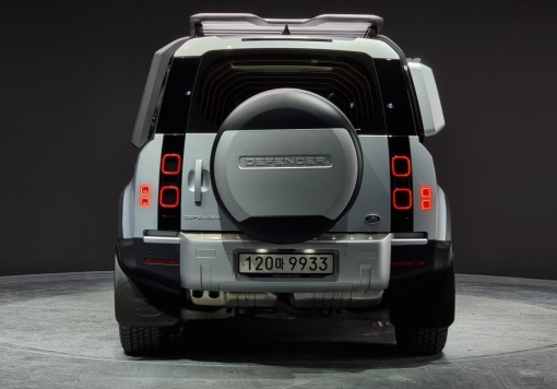 Land rover Defender (L663)