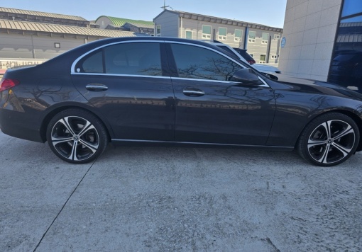 Mercedes-Benz C-Class W205