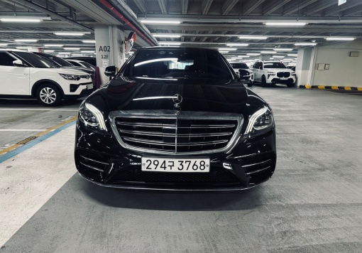 Mercedes-Benz S-Class W222