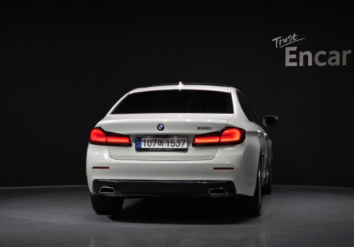 BMW 5 series (G30)