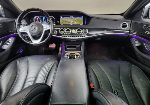 Mercedes-Benz S-Class W222