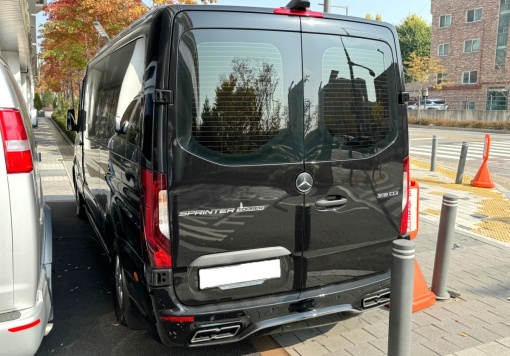 Mercedes-Benz sprinter