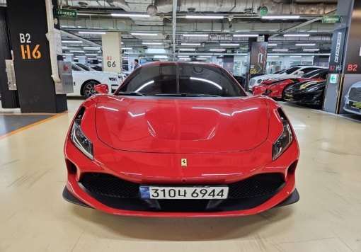 Ferrari F8 Spider