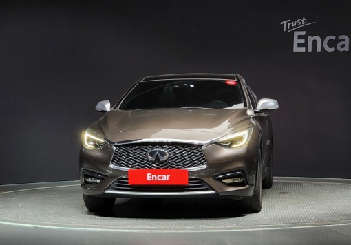 Infinity Q30