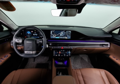 Hyundai Grandeur Hybrid (GN7)