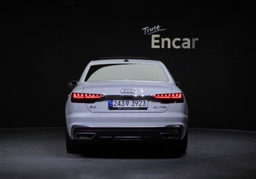 Audi A4 (B9)