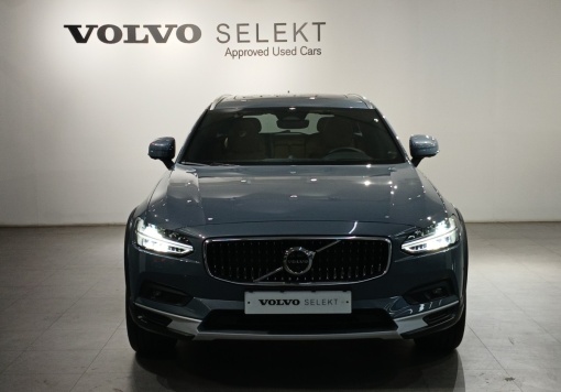 Volvo V90 Cross Country