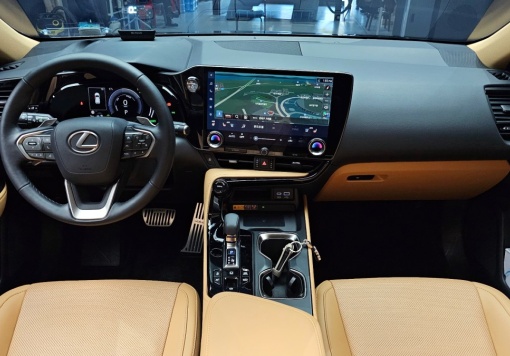 Lexus NX450h+ 2nd Gen