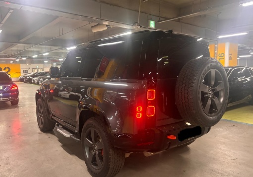 Land rover Defender (L663)