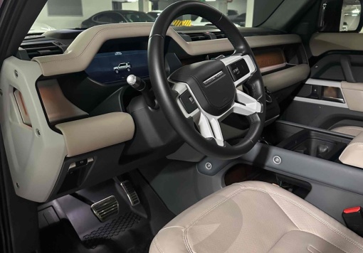 Land rover Defender (L663)