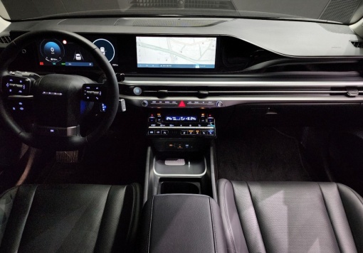 Hyundai Grandeur Hybrid (GN7)