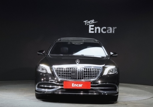 Mercedes-Benz S-Class W222