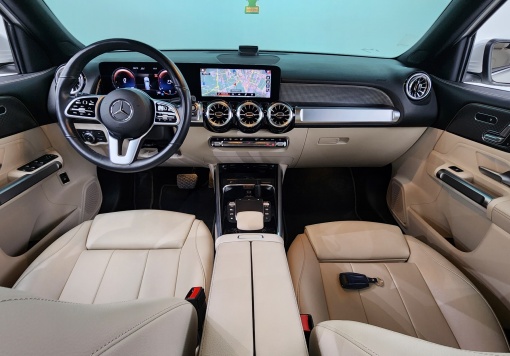 Mercedes-Benz GLB-Class X247